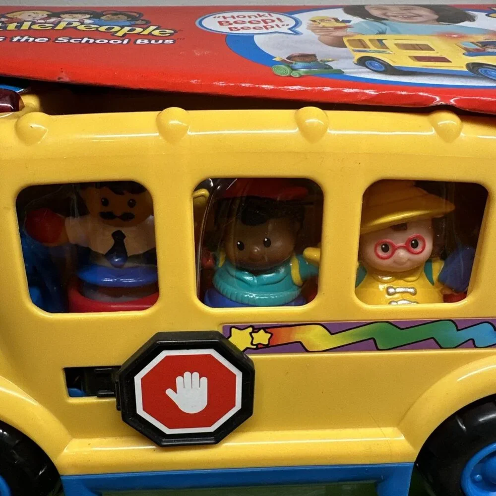 Fisher Price Little People Beeps The School Yellow Bus Eyes Move SEALED‎ 2002